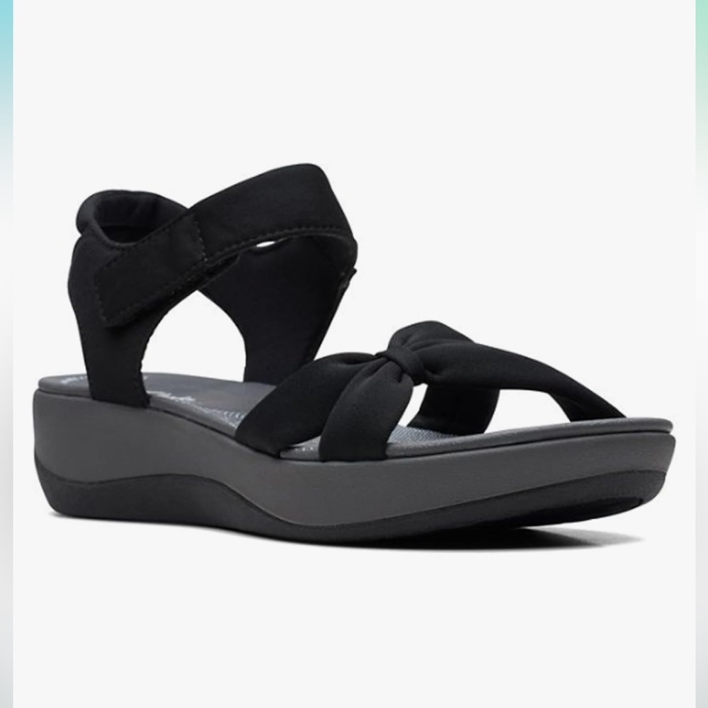 Women’s Clarks Arla Shore Cloudstepper textile sandals